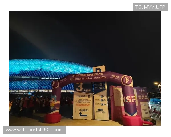 足球场馆运营模式创新，多功能开发提升使用效率